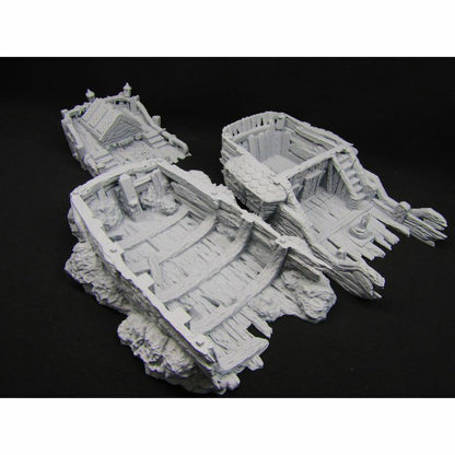 Ship Wreck W/Ghost Crew Mini Miniature Figure 3D Printed Model 28/32mm Scale