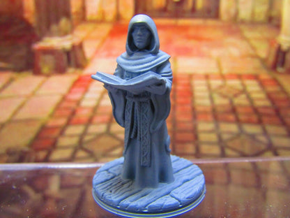Priest Bishop Preacher Religious Leader Mini Miniature 3D Printed Model 28/32mm