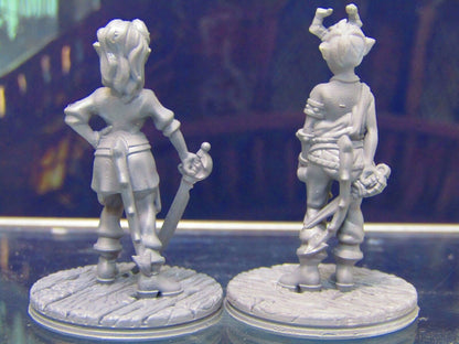 Demon Touched Female Pirate Pair Mini Miniature Figure 3D Printed Model 28/32mm