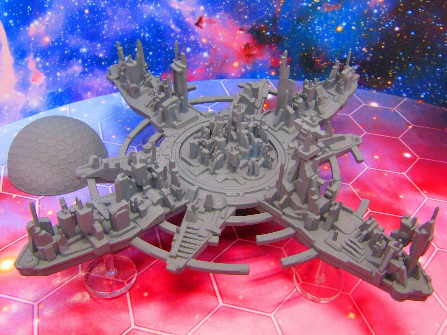 Gargantuan Space City Metropolis & Removeable Shield Starfinder Fleet Scale