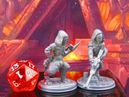 Alien Assassin Mercs Sniper Stalker Pair Mini Miniature Model Character Figure