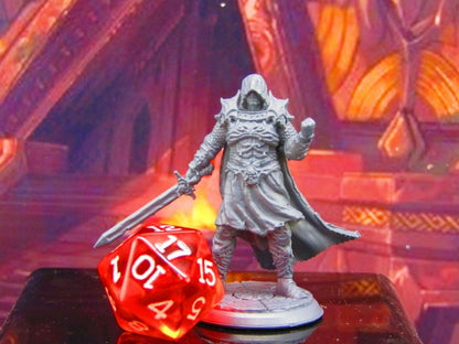 Fallen Dark Paladin Human Mini Miniature Model Character Figure 28mm/32mm Scale