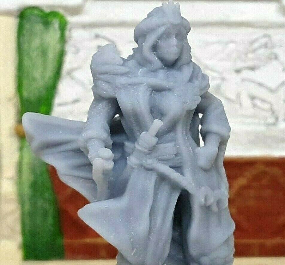 Female Hero Arabian Fighter Warrior Mini Miniature Figure 28-32MM