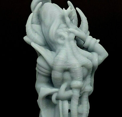 Mind Flayer Illithid Noble Mini Miniature 28mm Figure D&D 3D Printed Resin