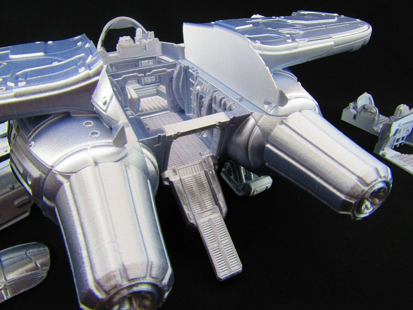 Large Modular Starfighter "Peregrine" Space Ship Scenery 3D Print SciFi