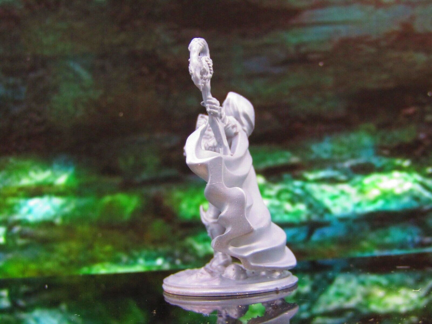 Female Necromancer B Mini Miniature Model Character Figure 28mm/32mm Scale