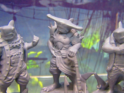 3pc Sharkman Pirate Wartribe Party Mini Miniature Figure 3D Printed Model 28/32m