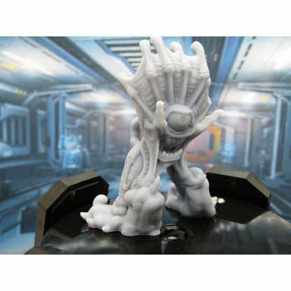 Rocket Pack Mech Beholder Mini Miniature Scatter Terrain Scenery 3D Printed Mode