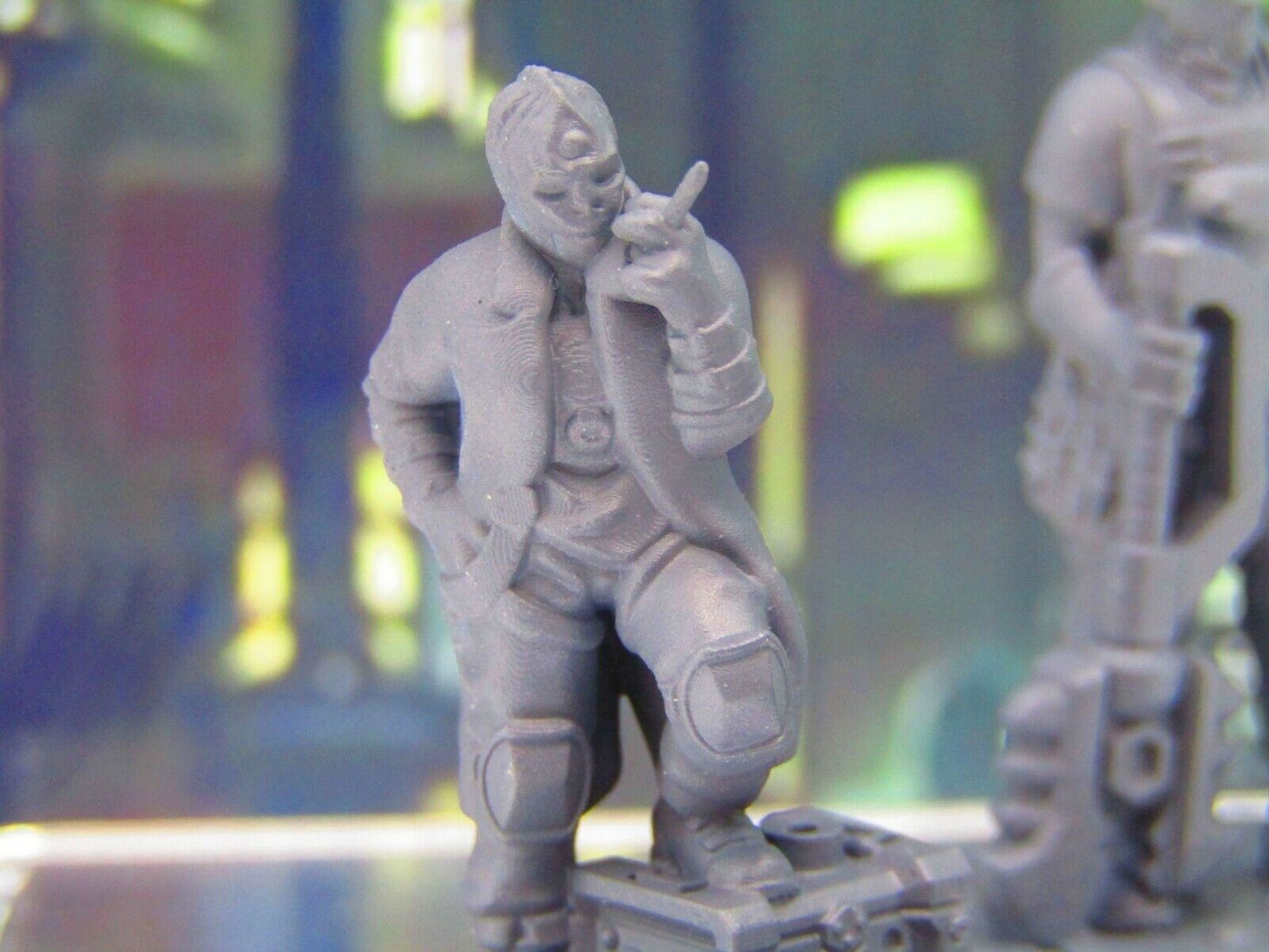 Lot of 3 Spaceship/ Dock Workers Civilans Commoners NPCs Mini 3D Printed Figures