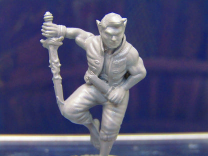 Elf Pirate Dual Wielding Weapons Mini Miniature Figure 3D Printed Model 28/32mm
