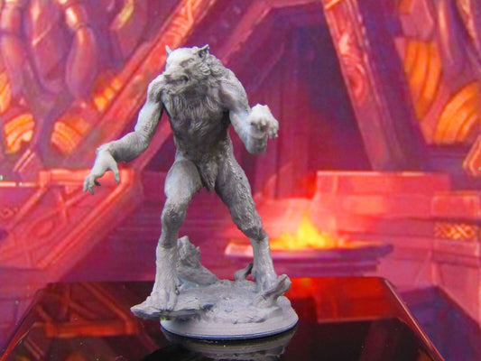 Tall & Lanky Werewolf Monster Mini Miniature Model Character Figure 28mm/32mm