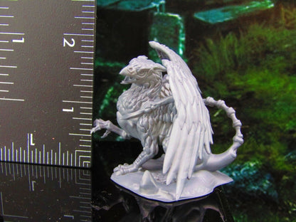 Undead Zombie Griffin Gryphon Lion Eagle Mini Miniature Model Character Figure