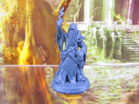 
              Hooded Cultist Zealot Mini Miniatures 3D Printed Resin Model Figure 28/32mm
            