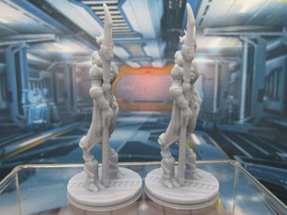 Pair of Alien Guards Mini Miniature Scatter Terrain Scenery 3D Printed Model