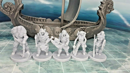 5 Viking Minis Figures and Viking Barbarian Long Ship Sail Boat Scatter Terrain