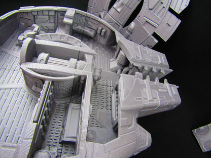 40pc Large Modular Bounty Hunter Space Ship Model w/ Bounty Hunter Crew SciFi