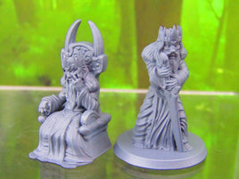 Aged Mad King Pair Seated and Standing Mini Miniatures 3D Printed Resin Model