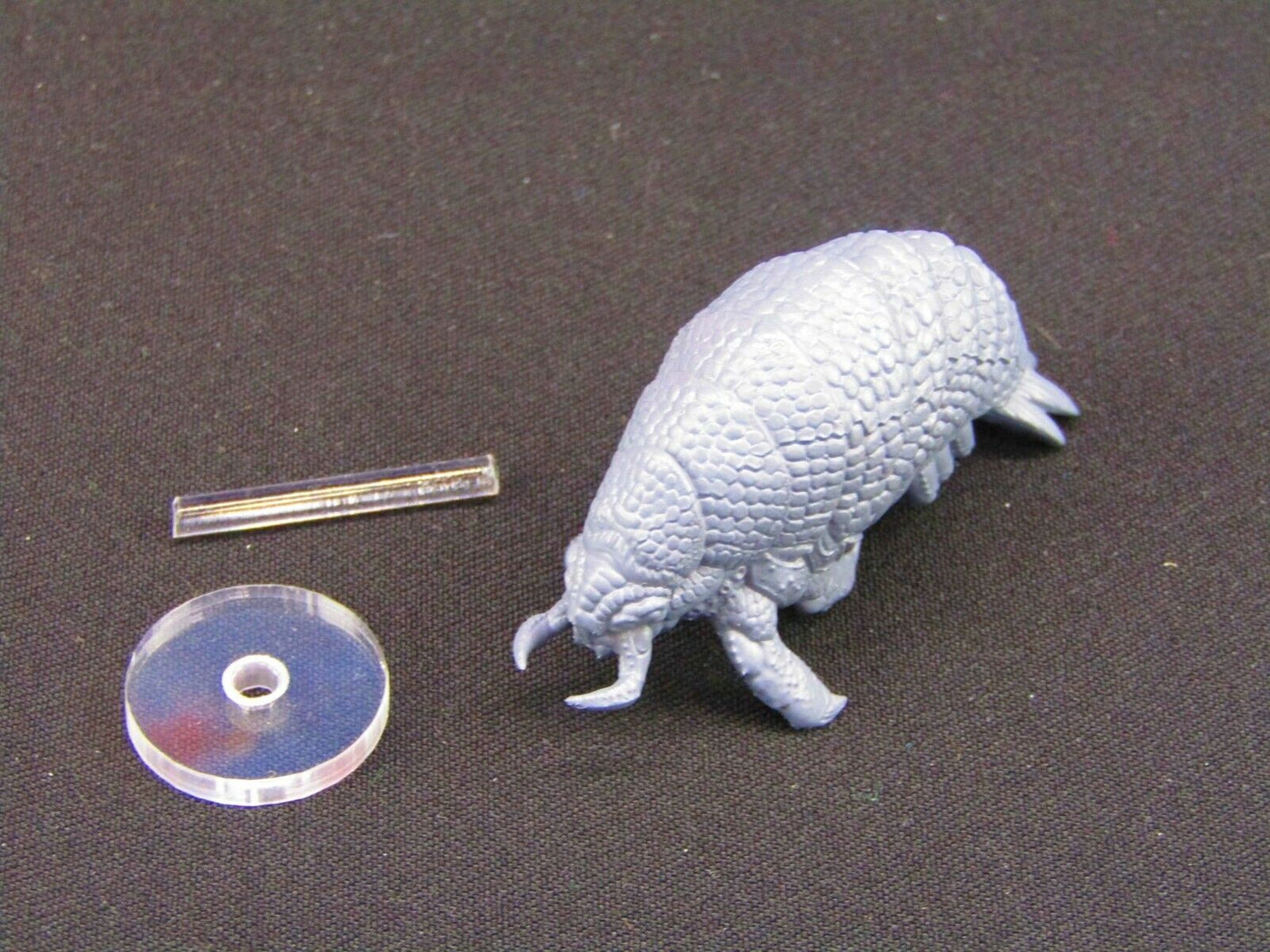 Moxil Grub Space Creature Monster Space War Gaming Set w/ Flight Stands & Rods