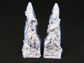 Pair of Chained Skull Spires Scatter Terrain Scenery 3D Printed Mini Miniature