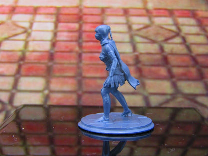 Female Rogue Assassin Mini Miniature Model Character Figure 28mm/32mm Scale