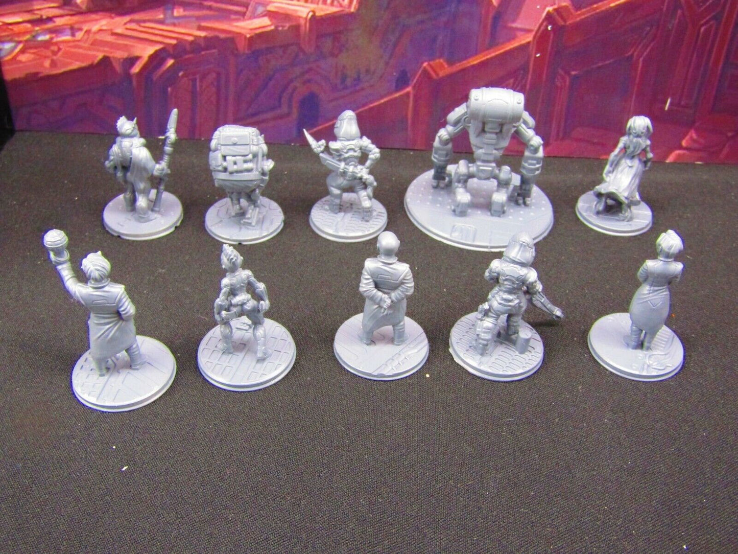 10pc Titus X Sci Fi Set 8 Mini Miniature Model Character Figure 28mm/32mm Scale