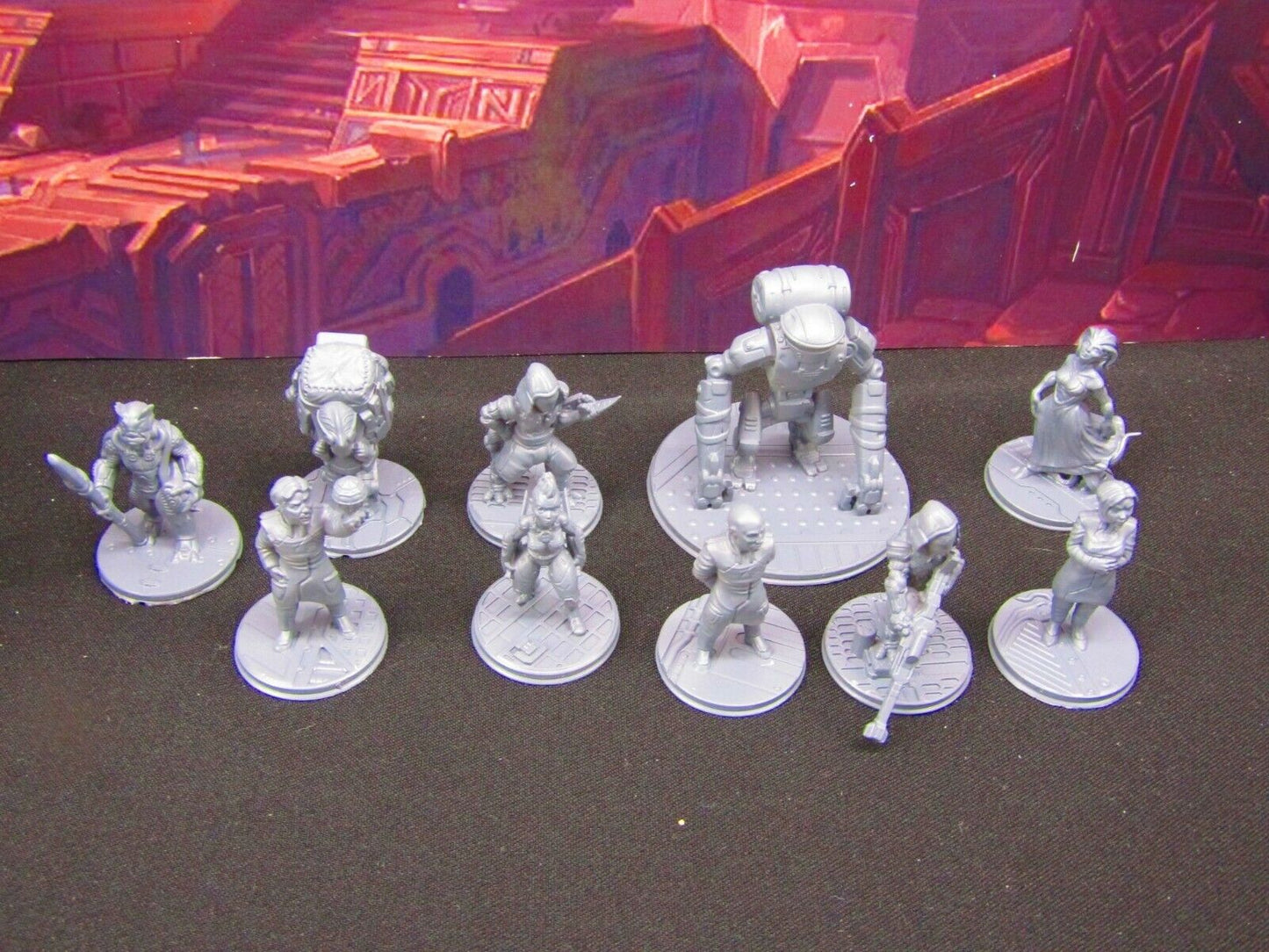 10pc Titus X Sci Fi Set 8 Mini Miniature Model Character Figure 28mm/32mm Scale