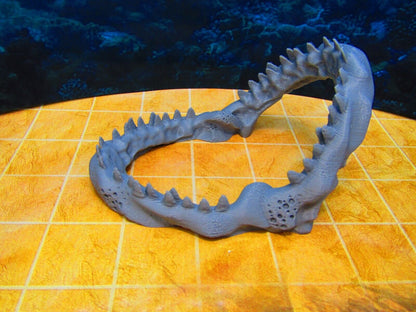 Megalodon Shark Jaw Sea Monster Maw Teeth Boneyard Scenery Scatter Terrain Props