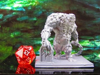 Flesh Golem Grave Walker Zombie Monster Mini Miniature Model Character Figure