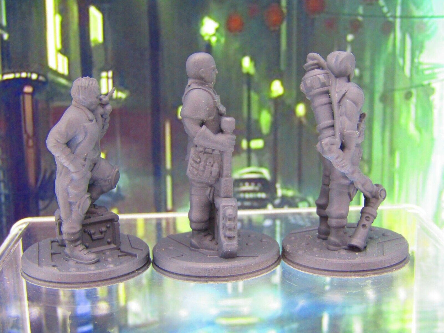 Lot of 3 Spaceship/ Dock Workers Civilans Commoners NPCs Mini 3D Printed Figures