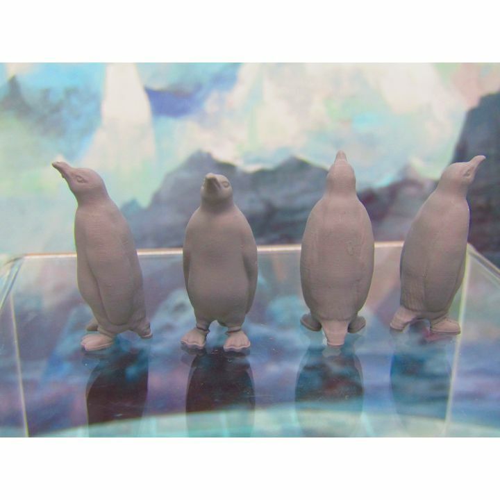 4 Piece Artic Penguins Set Mini Miniature 3D Printed Figure Model 28/32mm Scale