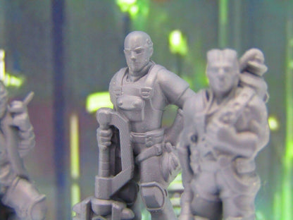 Lot of 3 Spaceship/ Dock Workers Civilans Commoners NPCs Mini 3D Printed Figures
