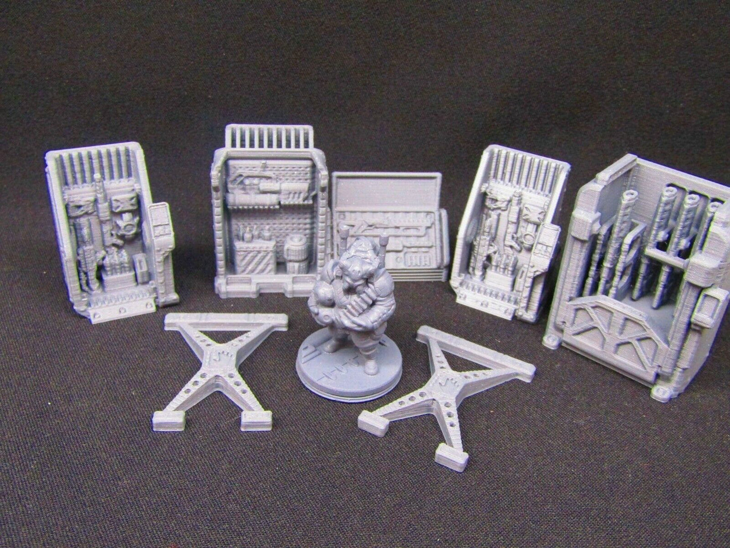 7pc Weapons Arms Dealer & Racks Armory Miniatures 3D Printed Model 28/32mm Scale