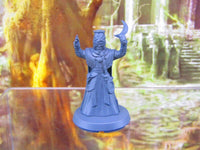 
              Blindfolded Cultist Zealot Mini Miniatures 3D Printed Resin Model Figure 28/32mm
            