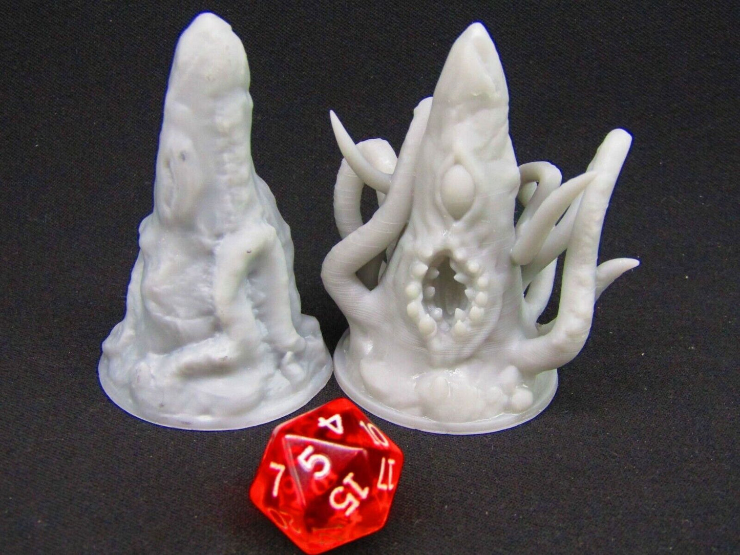 Roper Monster Sleeping and Awake Mini Miniature Figure 3D Printed Model 28/32mm