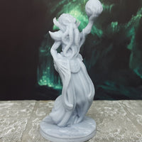 
              Levitating Mind Horror Mini Miniatures Figure Tabletop Fantasy Games Dungeons & Dragons 3D Printed Resin A Den of Alien Evil EC3D
            