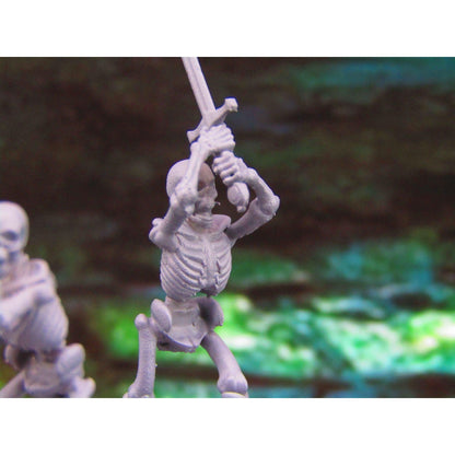 4pc Undead Skeletons Unarmored Fighters Mini Miniatures 3D Printed Model 28/32mm Scale RPG Fantasy Games Dungeons & Dragons Tabletop Gaming