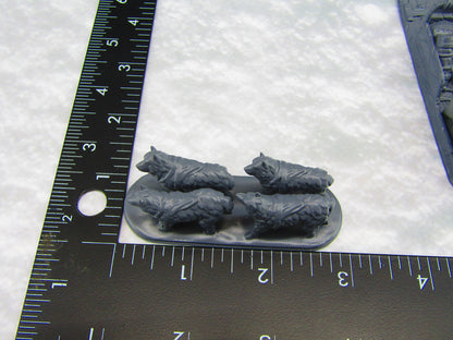 Dog Sled Sleigh and Cargo 28mm Scale Figure RPG Fantasy Games Dungeons & Dragons 3D Printed EC3D Wilds of Wintertide Mini Resin Model