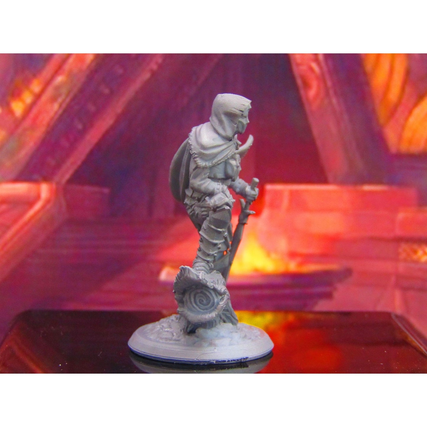 Masked High Order Assassin Mercenary Mini Miniature Model Character Figure 28mm/32mm Scale RPG Tabletop Gaming Wargaming D&D etc.